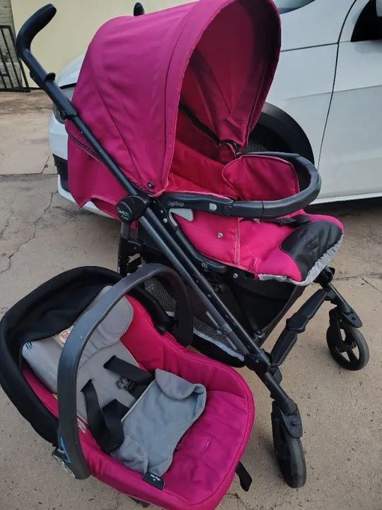 Carrinho e bebê Conforto 