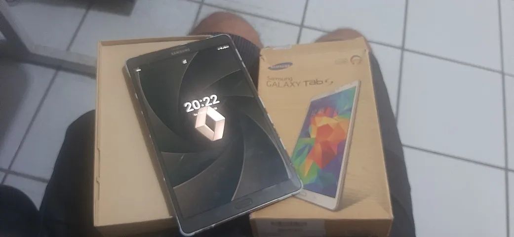 Tablet Galaxy S 8.4 atualizado - Foto 2