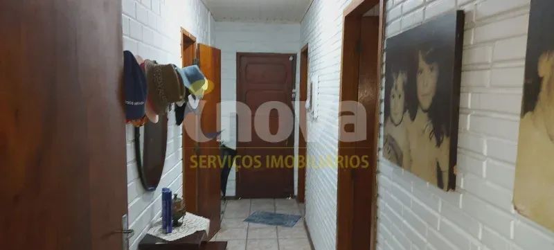 CASA COM EXCELENTE LOCALIZAÇÃO E 06 DORMITÓRIOS EM TRAMANDAÍ - Foto 5