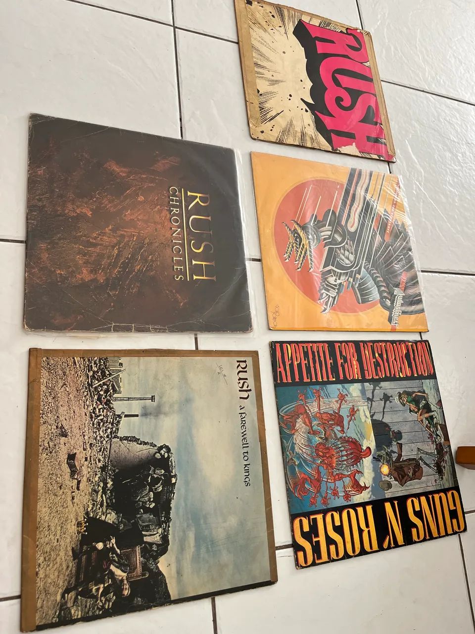 LPs de rock variados - preço na descrição 