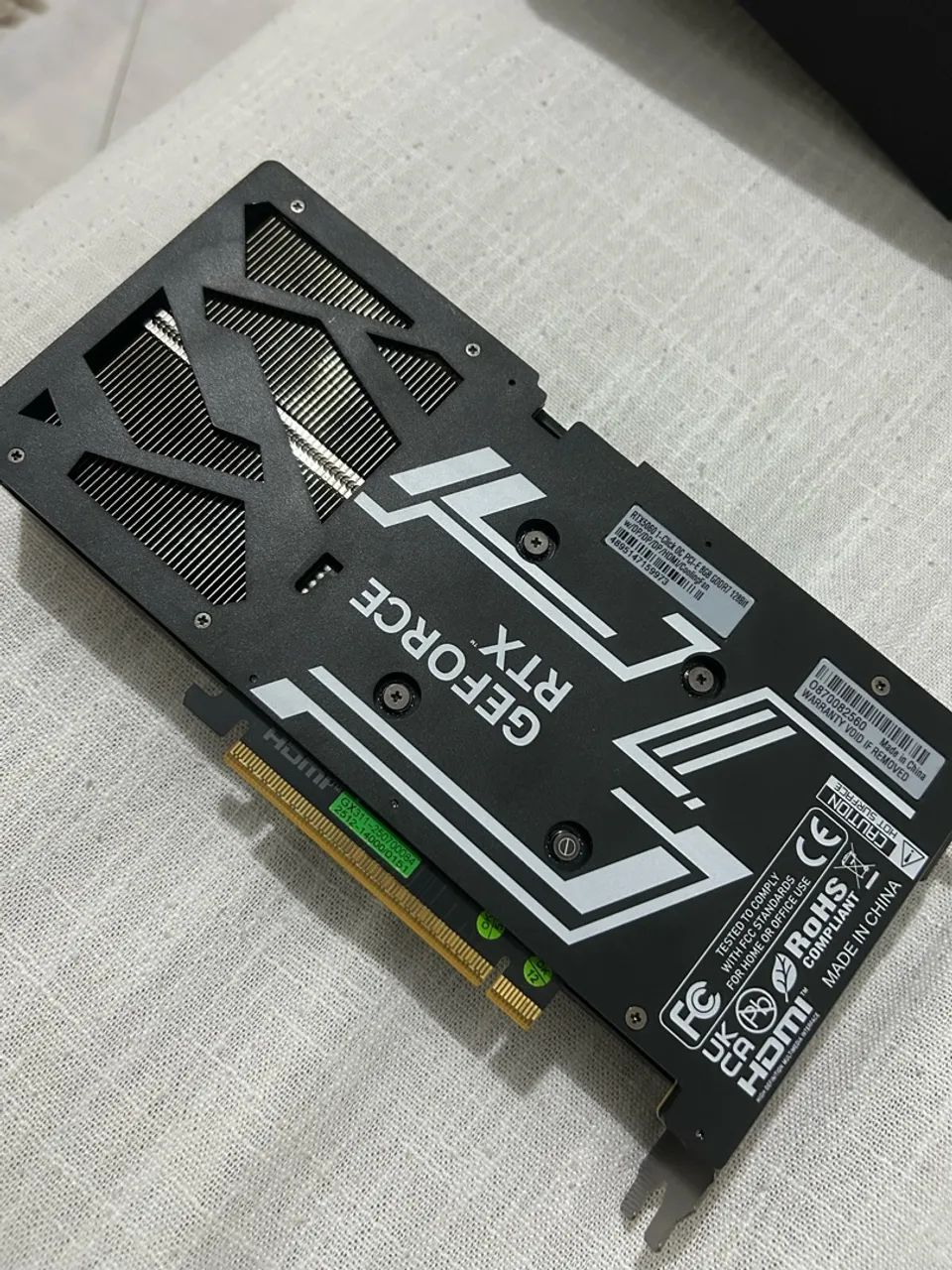 PLACA DE VÍDEO RTX 5060 8gb - Foto 4