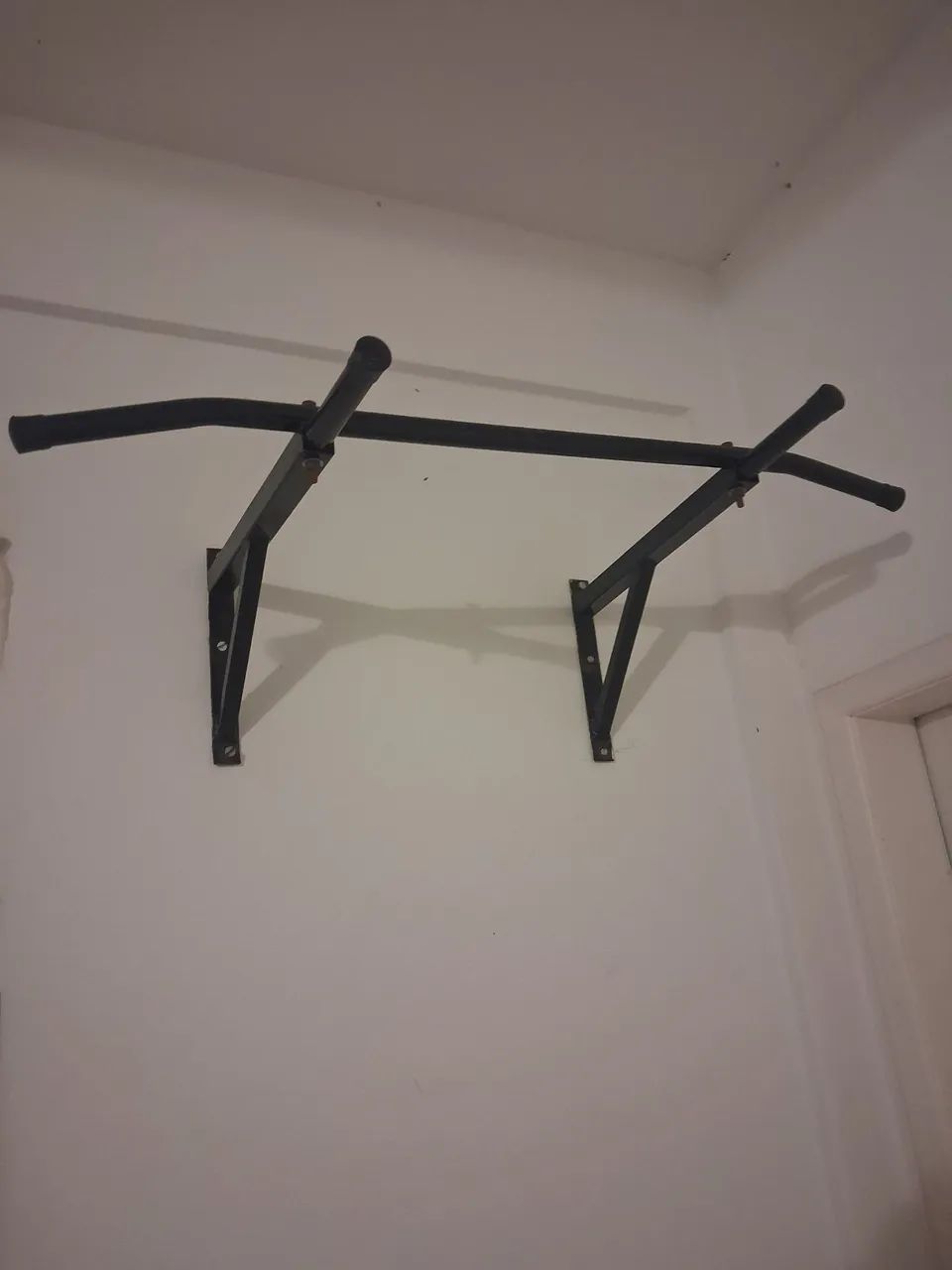 Barra fixa de parede - Foto 2