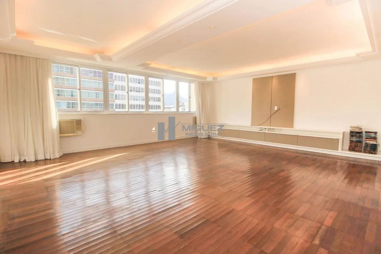 Apartamento à Venda na Tijuca  Rua Itacuruçá  130 m²  3 Quartos  Suíte  1 por Andar  Vista - Foto 2