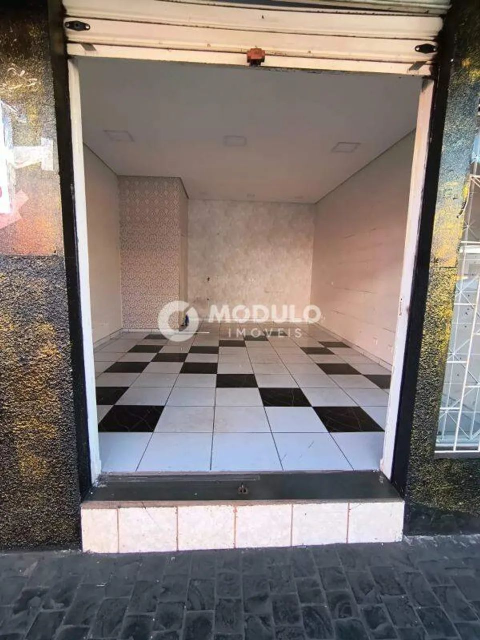 Loja comercial disponível para locação no bairro Planalto. - Foto 2