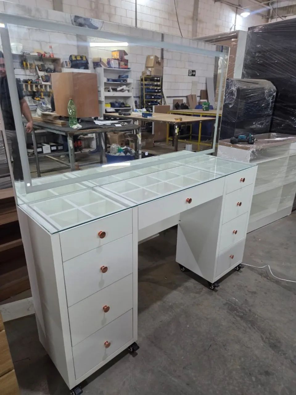 Penteadeira MDF 09 Gavetas com LED  150x150x35 - Foto 5