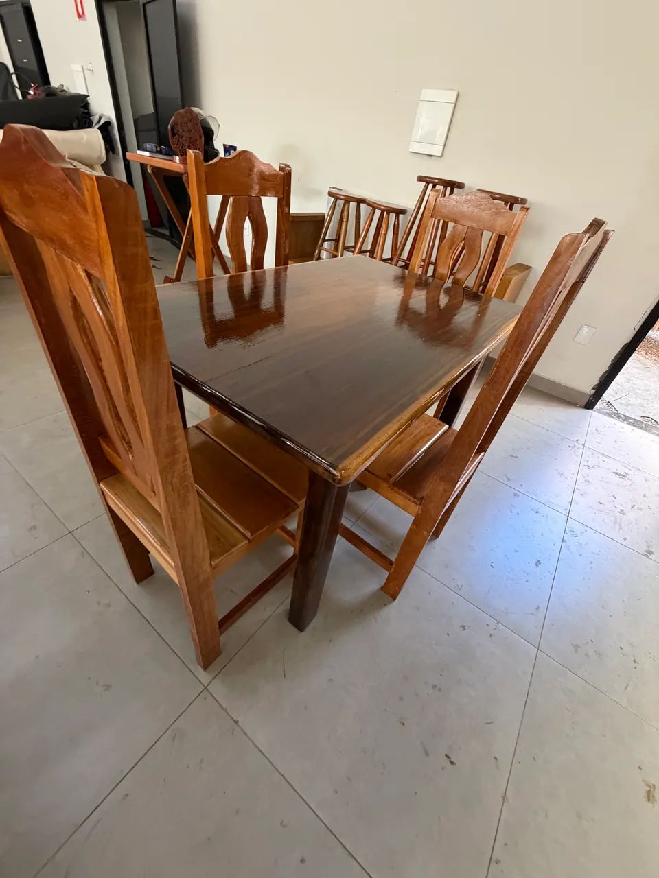 Conjunto mesa maciça + cadeira  - Foto 2