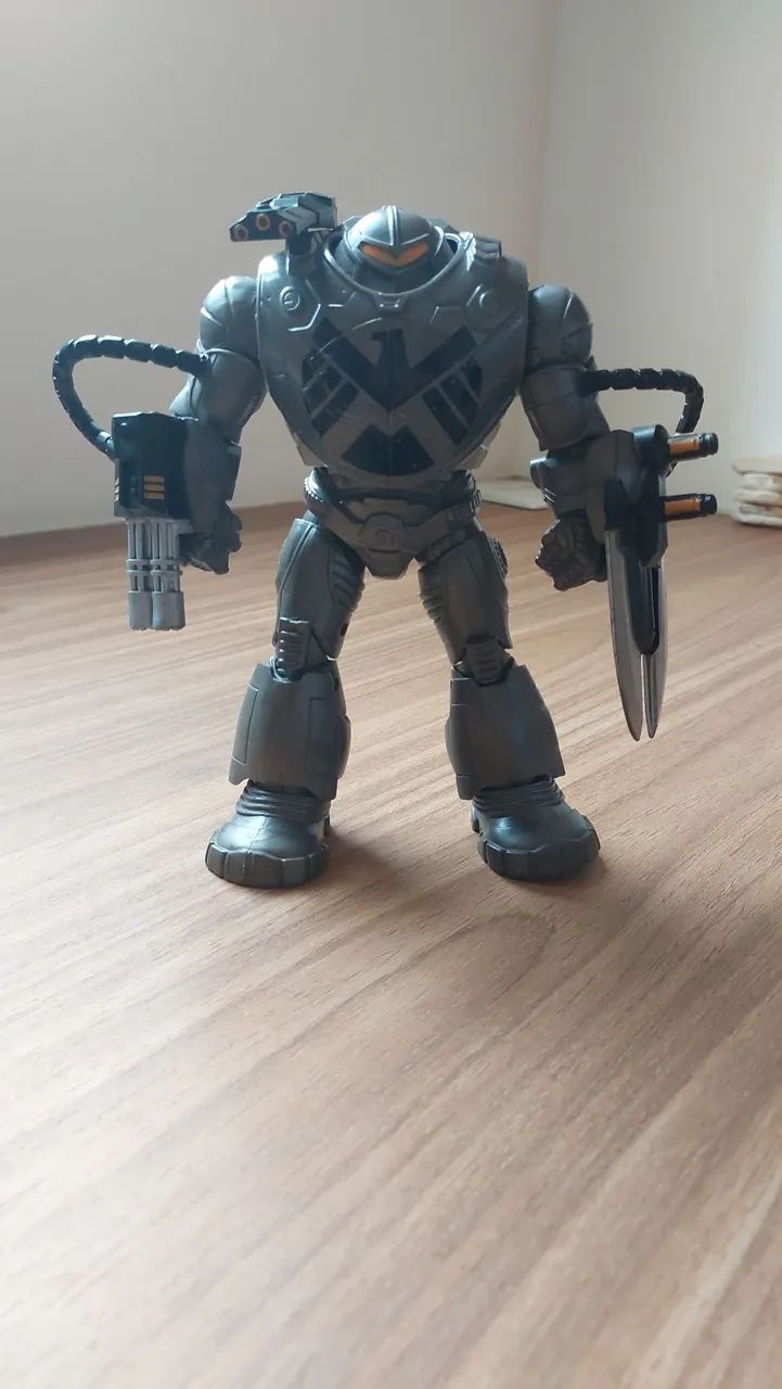 Mandroid BAF (Build-A-Figure) da linha Marvel Legends da Hasbro - Foto 3
