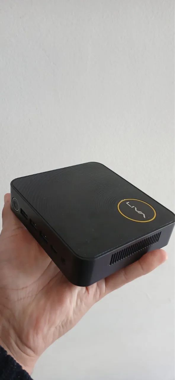 Mini computador Liva 4gb de RAM aceito trocas  - Foto 3