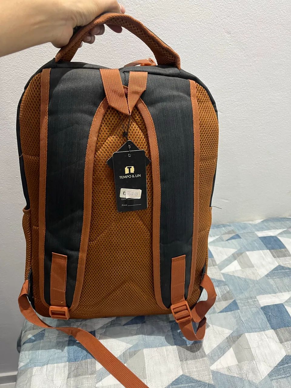 Mochila grande preta com espaço pra notebook - Foto 4