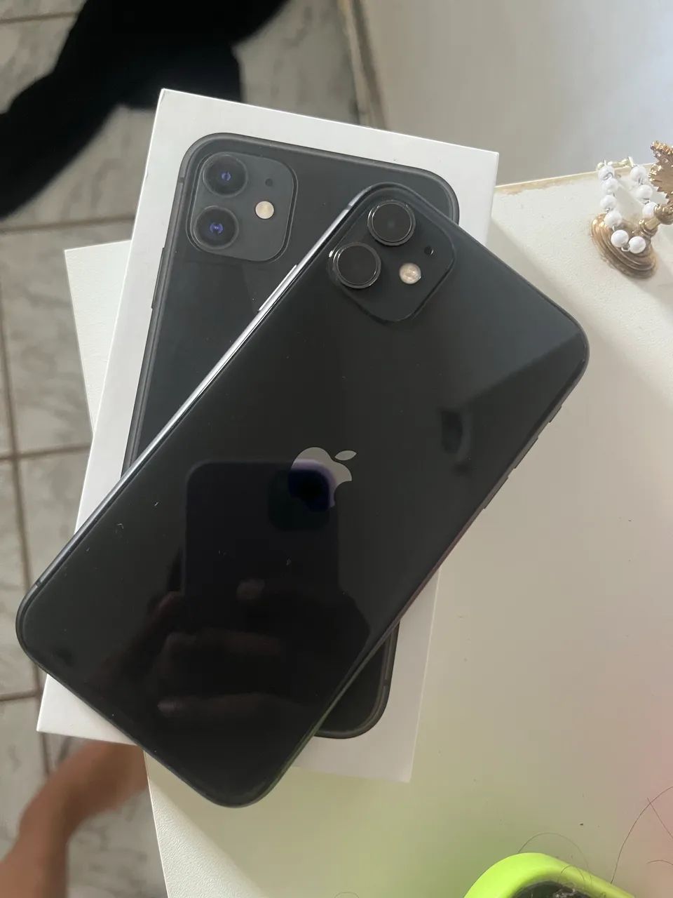 iPhone 11