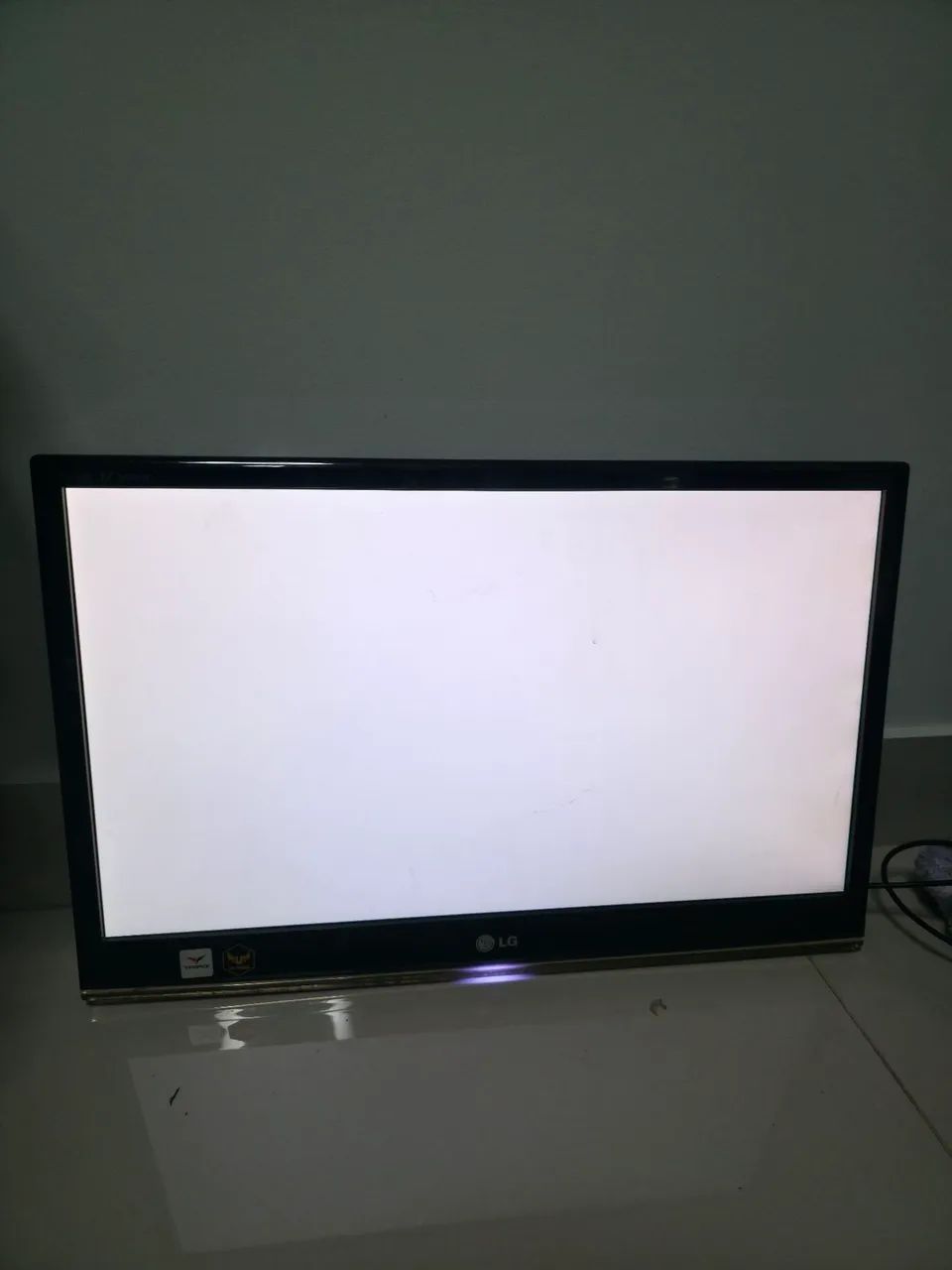 TV 32 polegadas LG COM DEFEITO - Foto 2