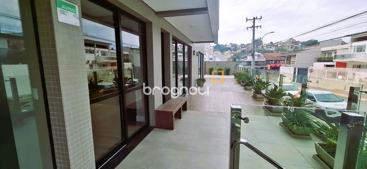 Apartamento à venda de 2 dormitórios com suíte, vaga de garagem dupla e hobby box no Bom A - Foto 2