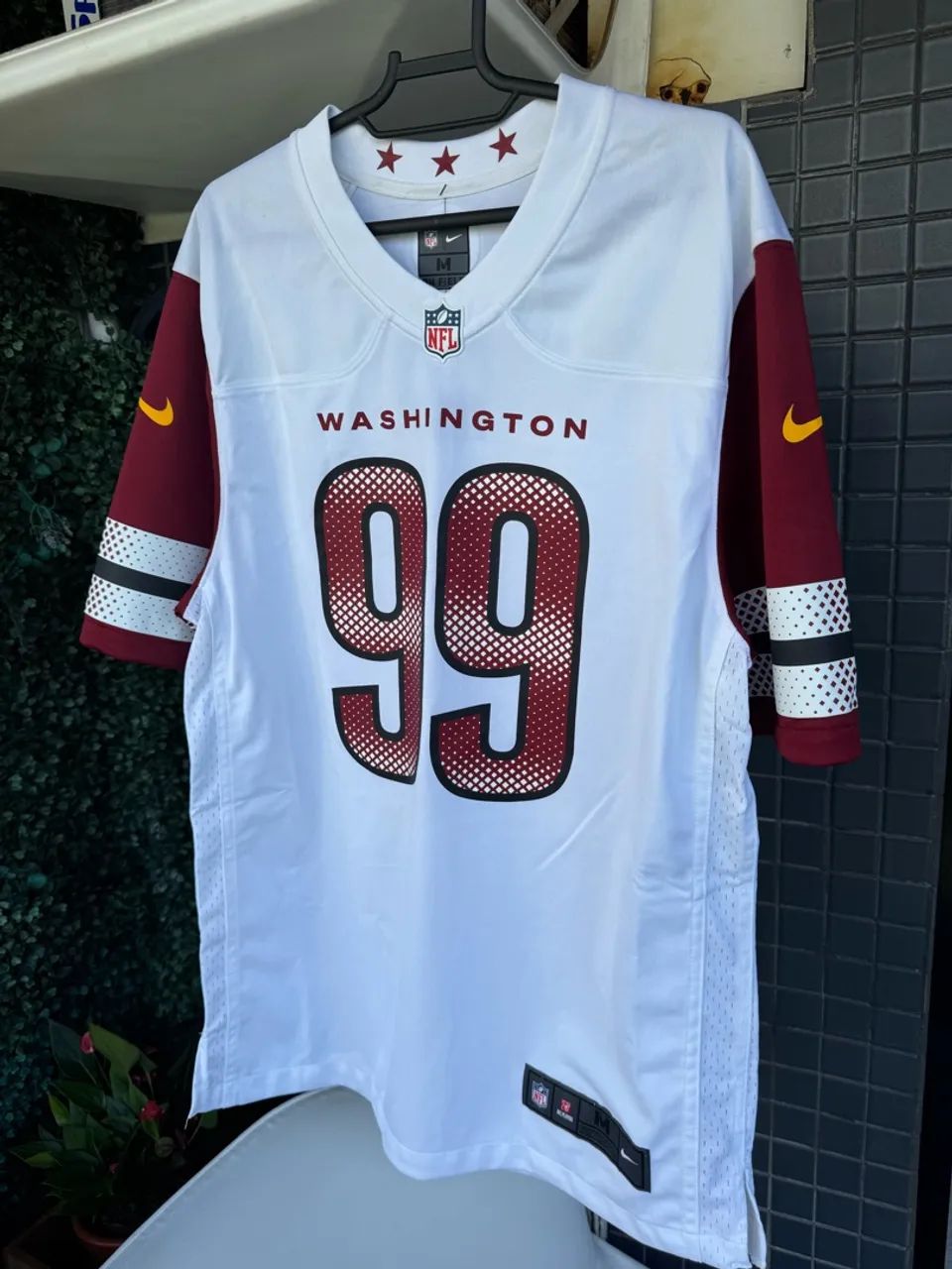 Camisa Nike NFL Washington Commanders Chase Young #99 Original - M