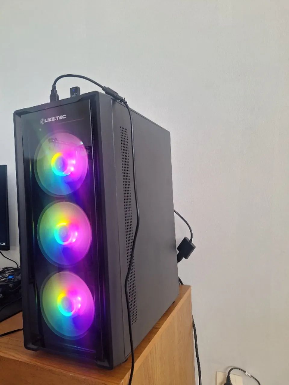 PC Gamer 32 GB DDR4 RX7600 Xeon 2650 v4 - Foto 2