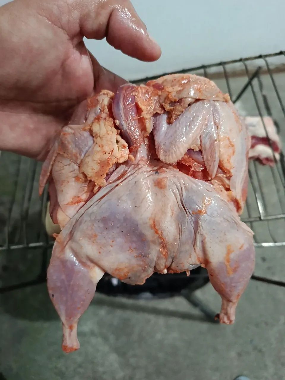 Codornas abatidas e temperada!! 