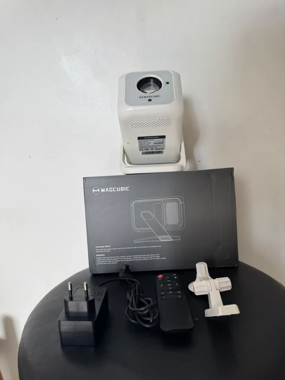 Projetor HD Megacube