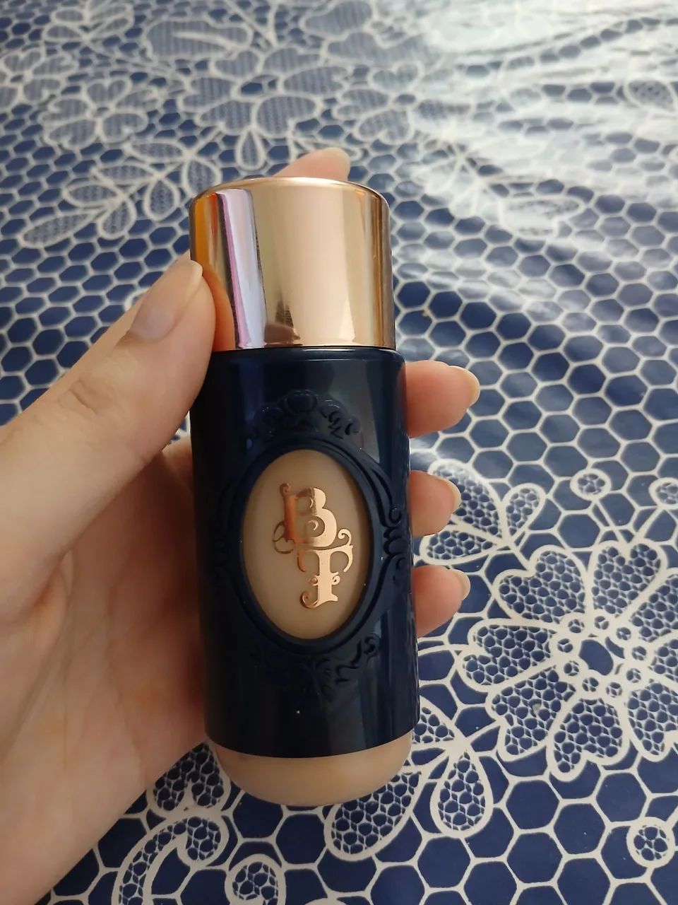 Base Bruna Tavares- Cor M10