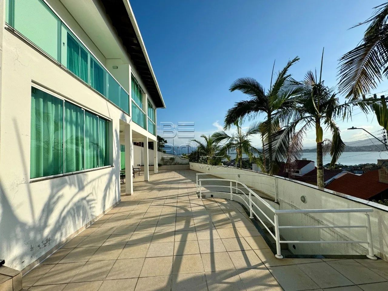 Casa com 3 dormitórios no Itaguaçu