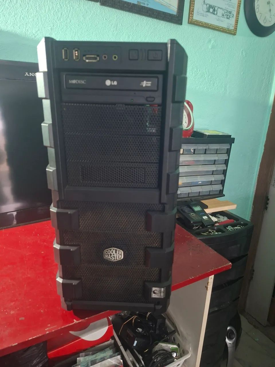 Gabinete gamers collermaster