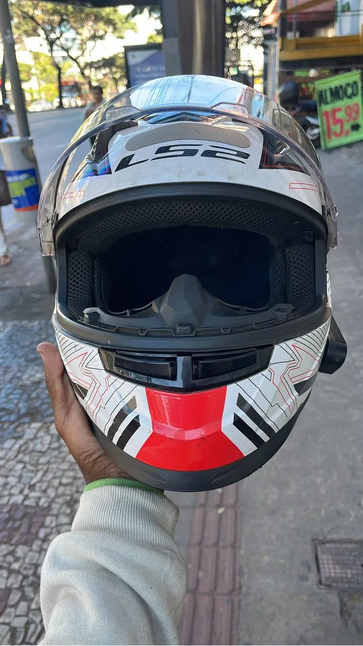 Vendo capacete ls2 em bom estado 