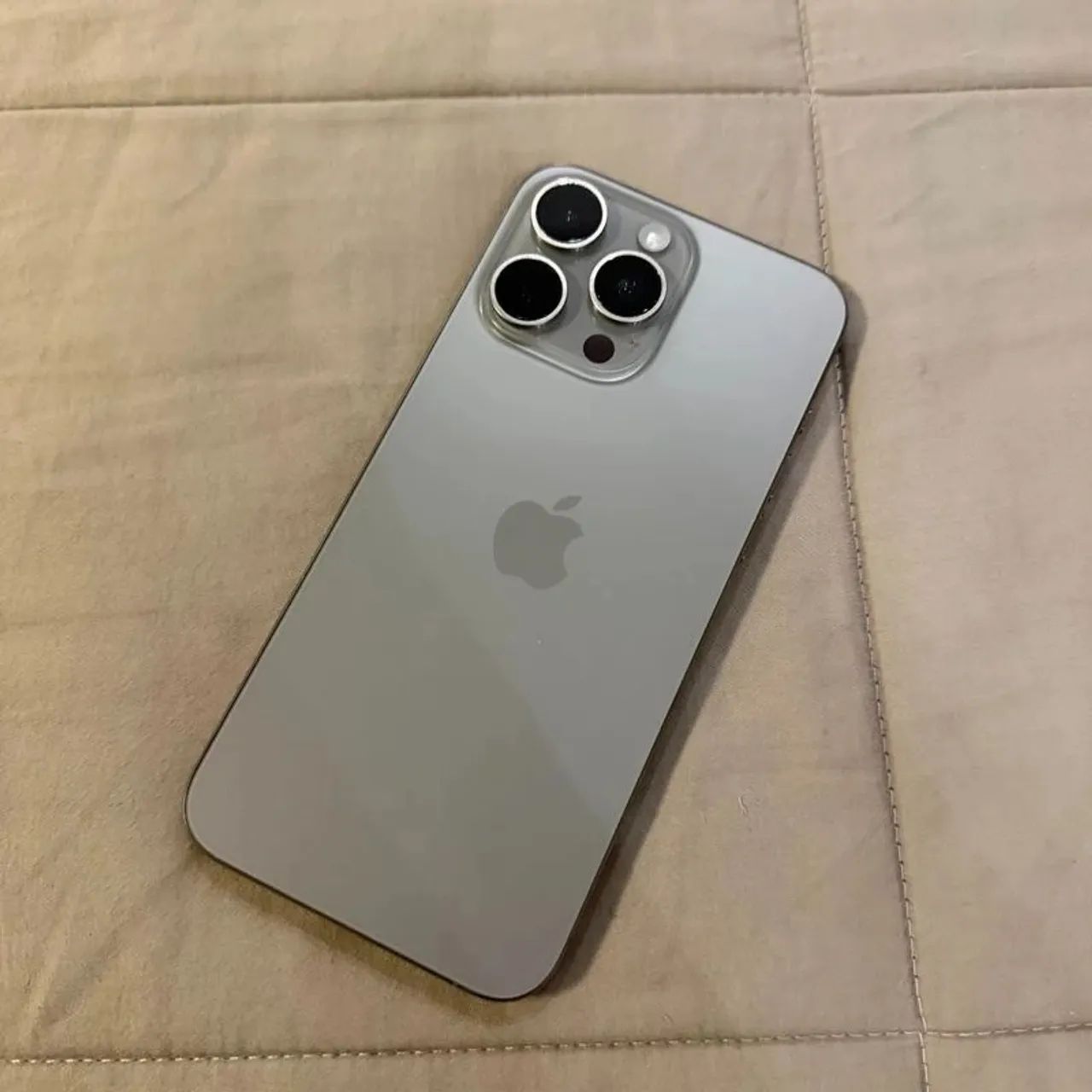 iPhone 15 PRO 128GB BATERIA 81% - Foto 3