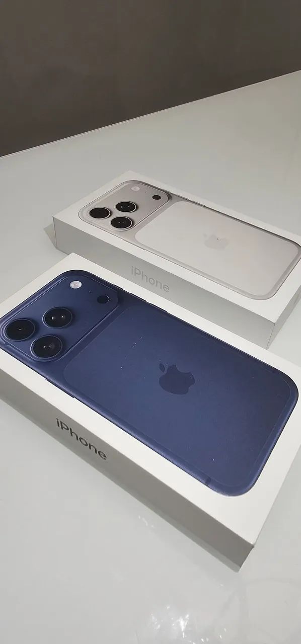 iPhone 17 PRO 256gb (lacrado na caixa) - Tenho 2: Azul e Branco