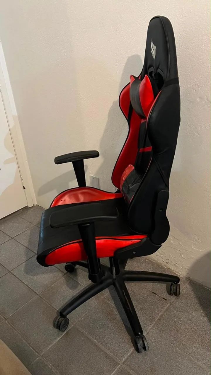 Cadeira Gamer Reclinável com Apoio Lombar e Cervical - Foto 4