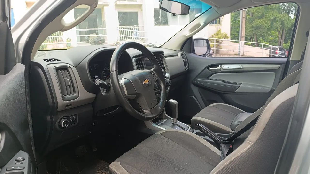 Chevrolet S10 Pick-up LT 2.5 Flex 4X2 CD Aut. 2020 - Foto 3
