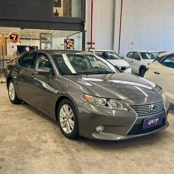 Lexus ES-350 3.5 24V 284cv, foto 3 de 15