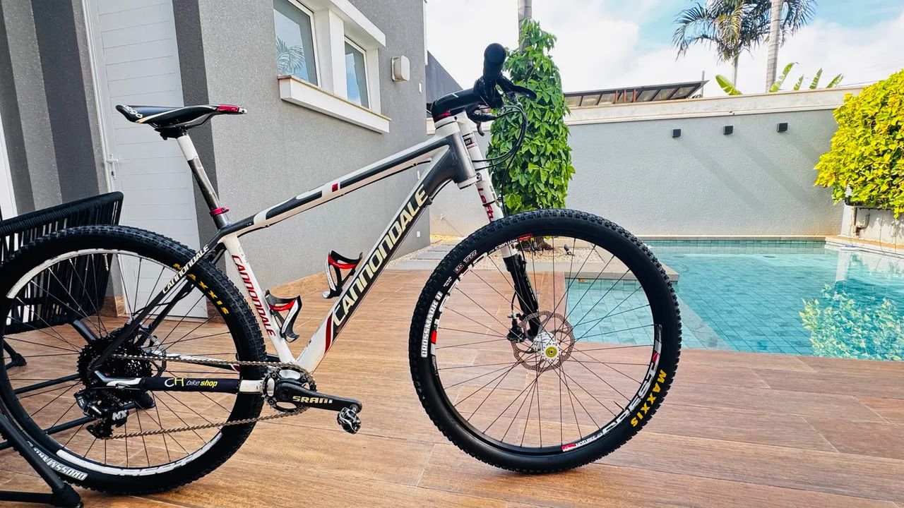 Cannondale Carbon Lefty - Pronta pra andar!