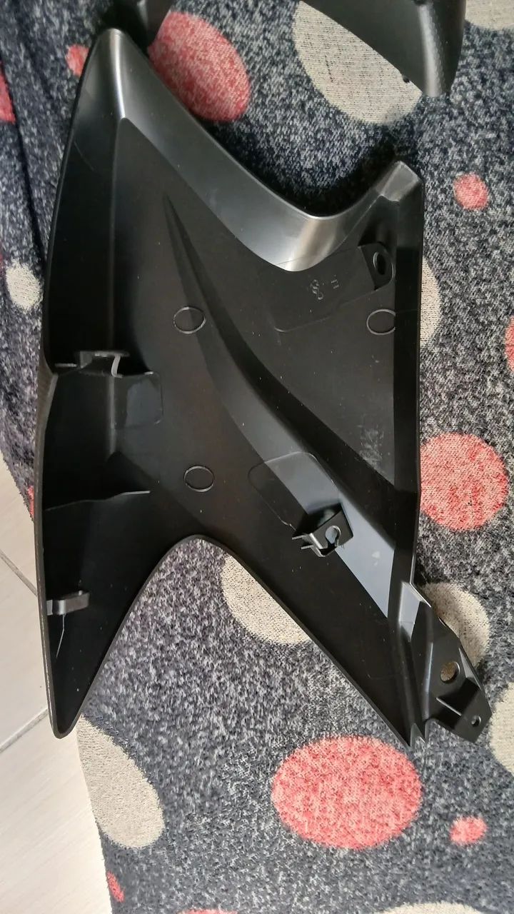 Vendo Carenagem de Factor Zerada! - Foto 3