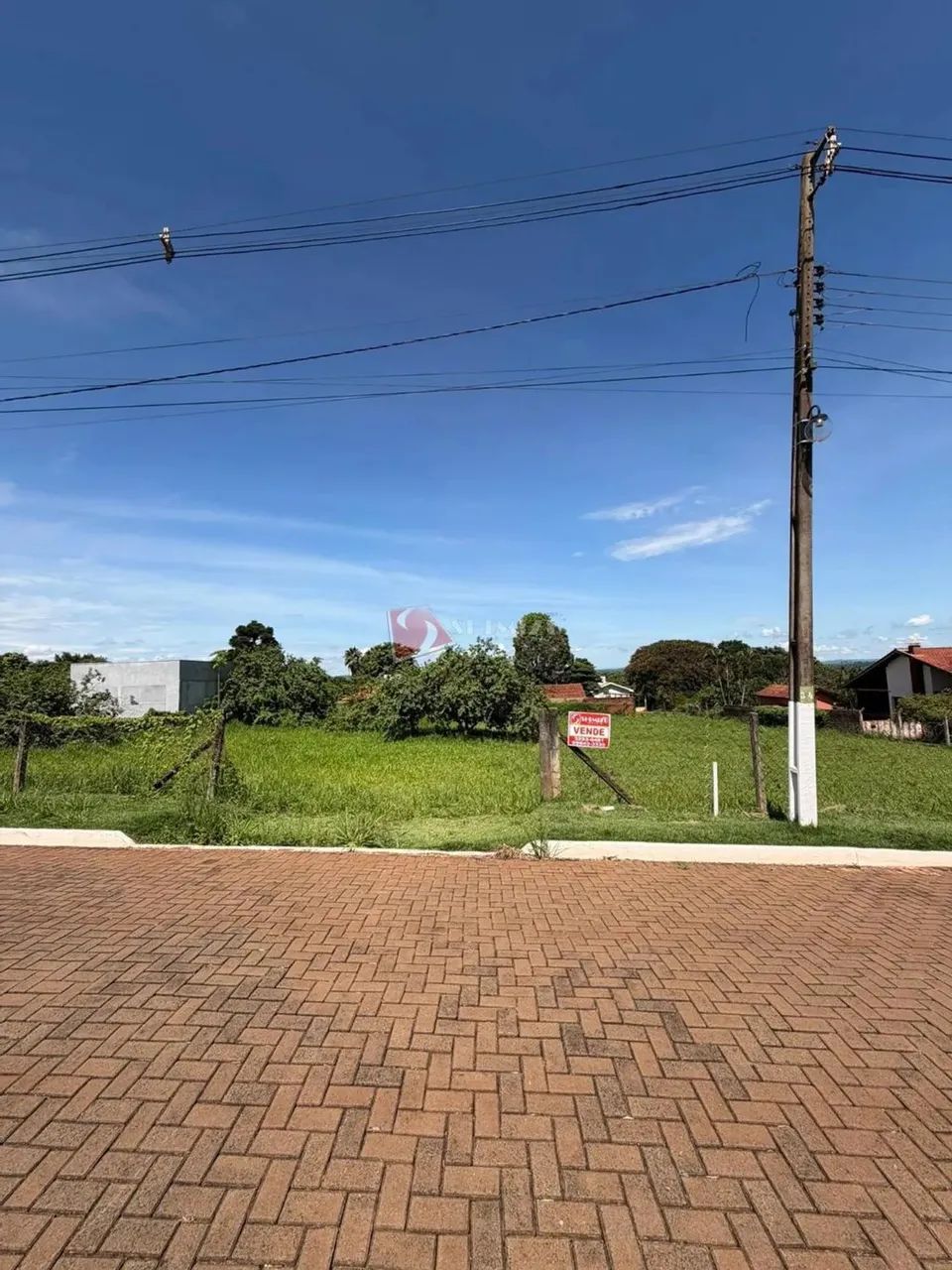 Terreno à venda em Maringá, Parque Industrial 200, com 1097 m² ...