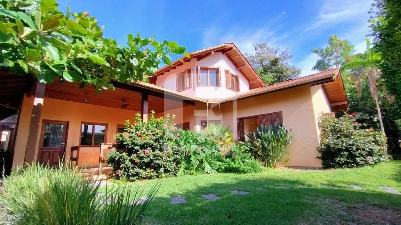 Casa em condomínio com 5 suítes Rio Tavares