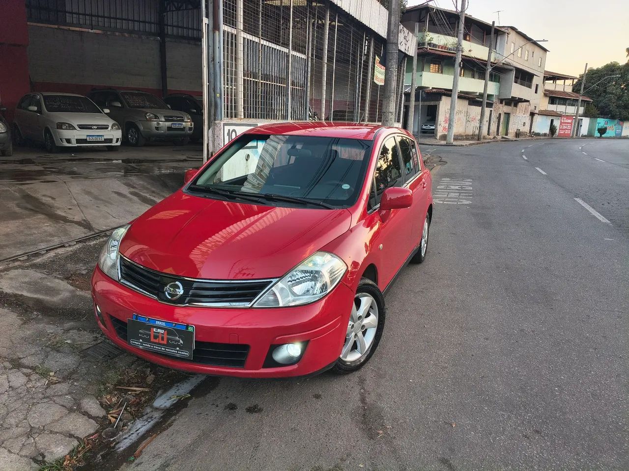 Nissan Tiida 2012