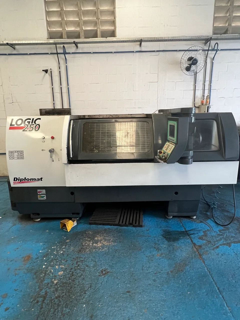 Torno Cnc Logic 250