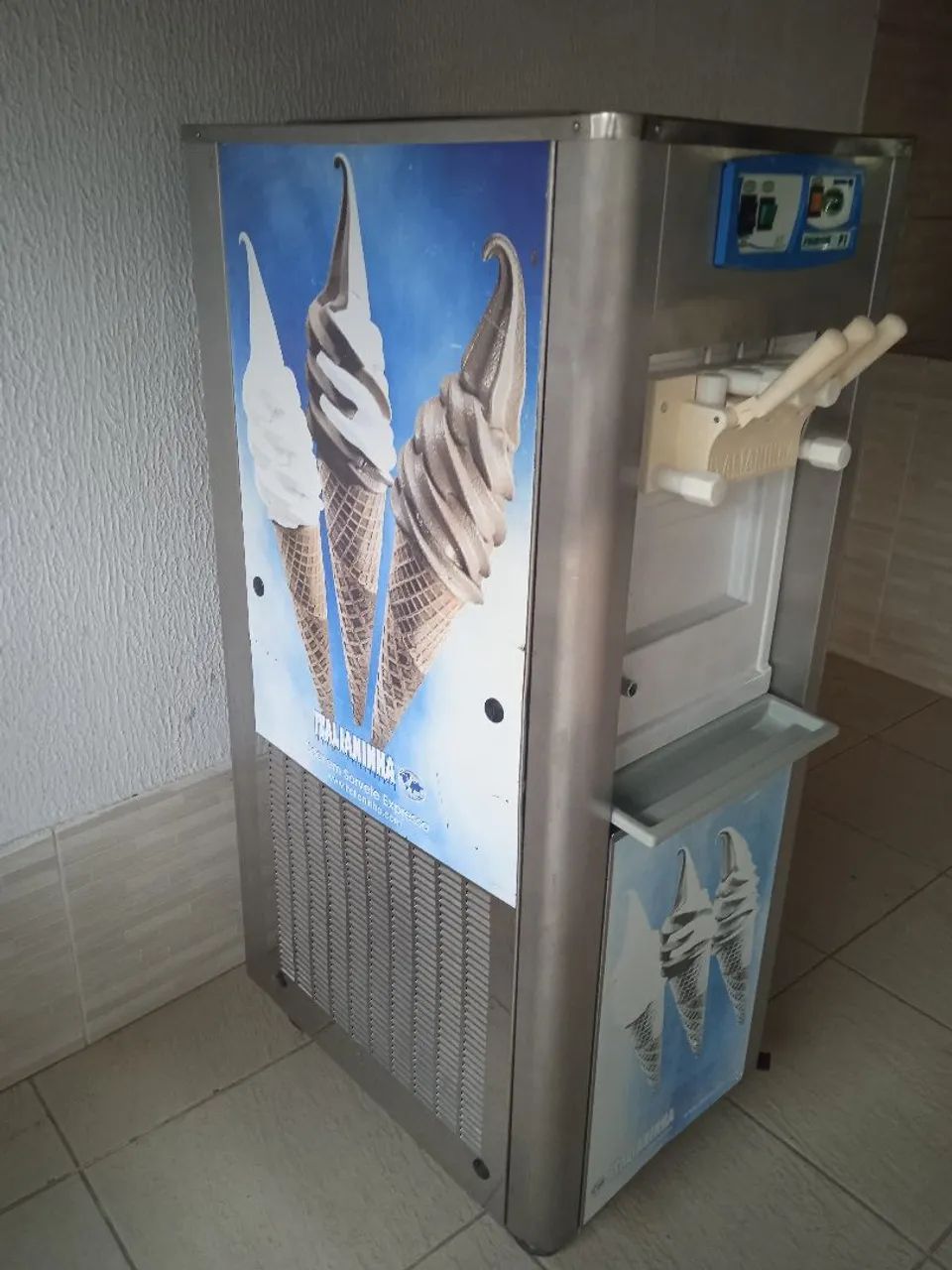 Máquina sorvete Italianinha p2 - Foto 2