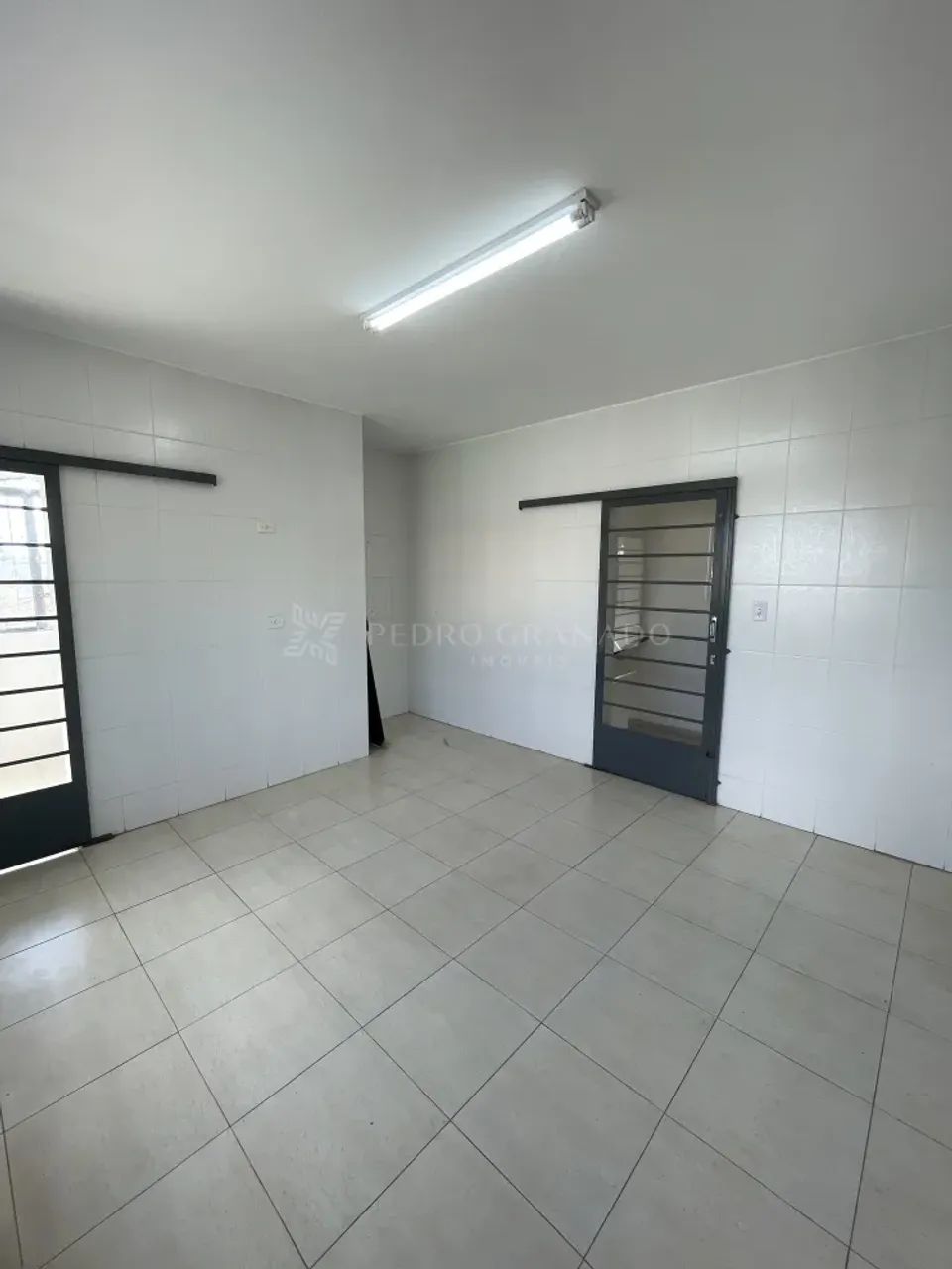 Apartamento sobreloja 03 Dormitórios - Jardim Los Angeles - Foto 4