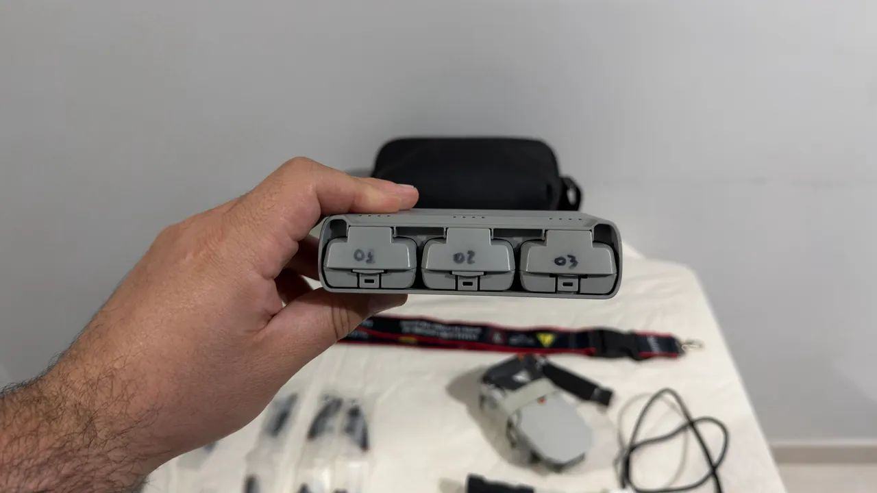 Drone DJI Mini 2 SE Fly More Combo - Completo na Bolsa (Sem Detalhes) - Foto 4