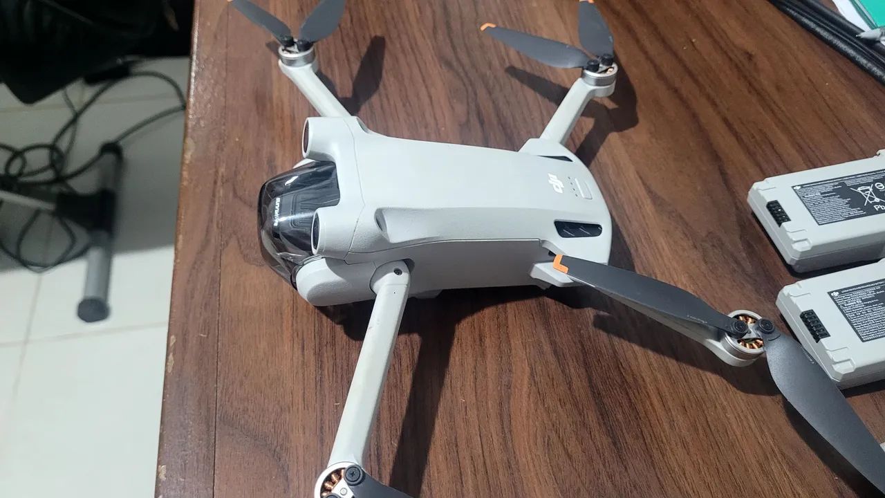 Drone Dji mini 3 pró kit fly more combo - Foto 2