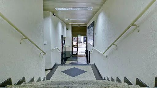 Vendo Sala Comercial Centro - Foto 4