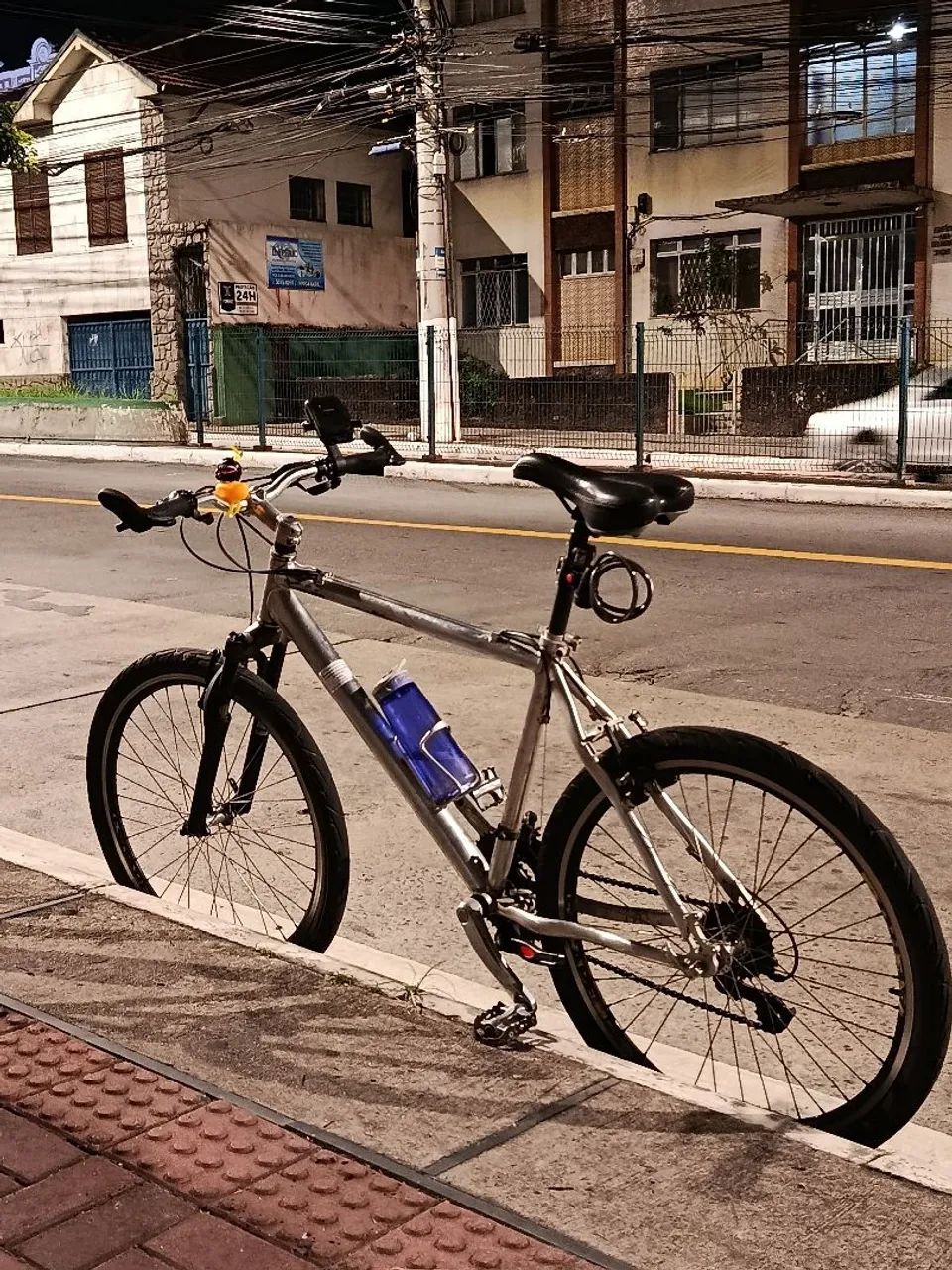 BICICLETA DE ALUMÍNIO 
