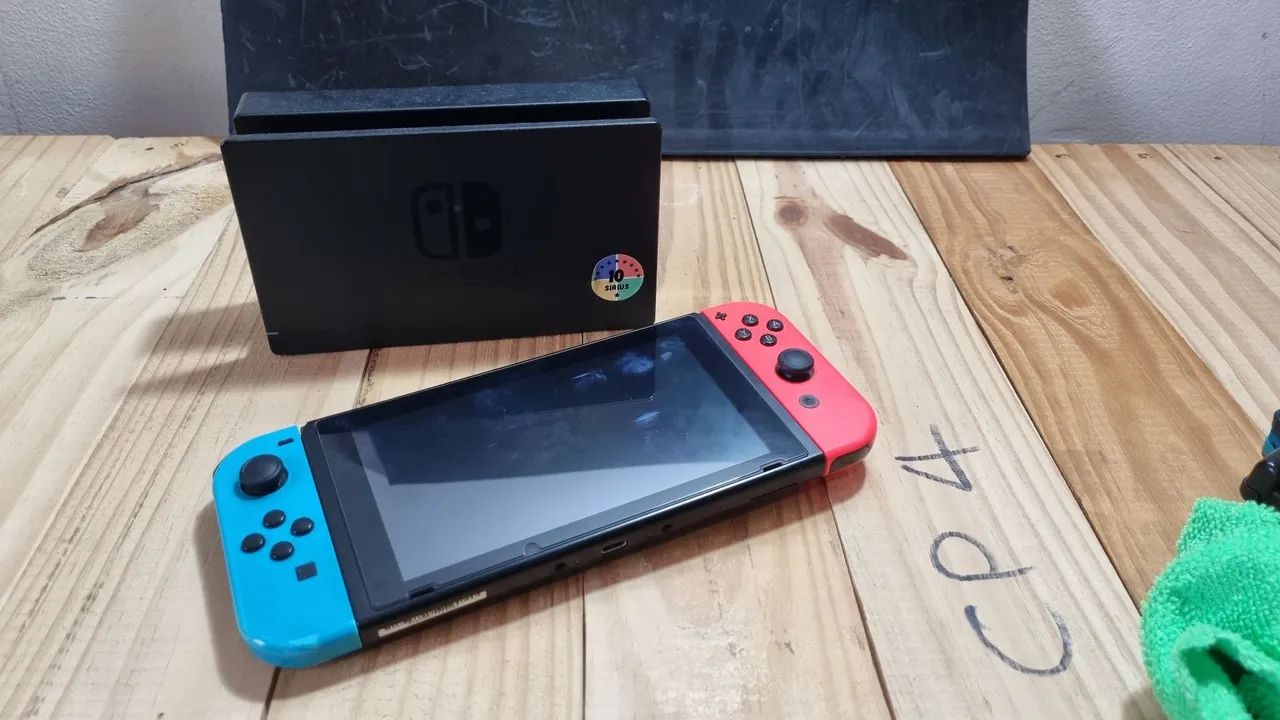 Nintendo Switch V2 - DESBLOQUEADO - Foto 2