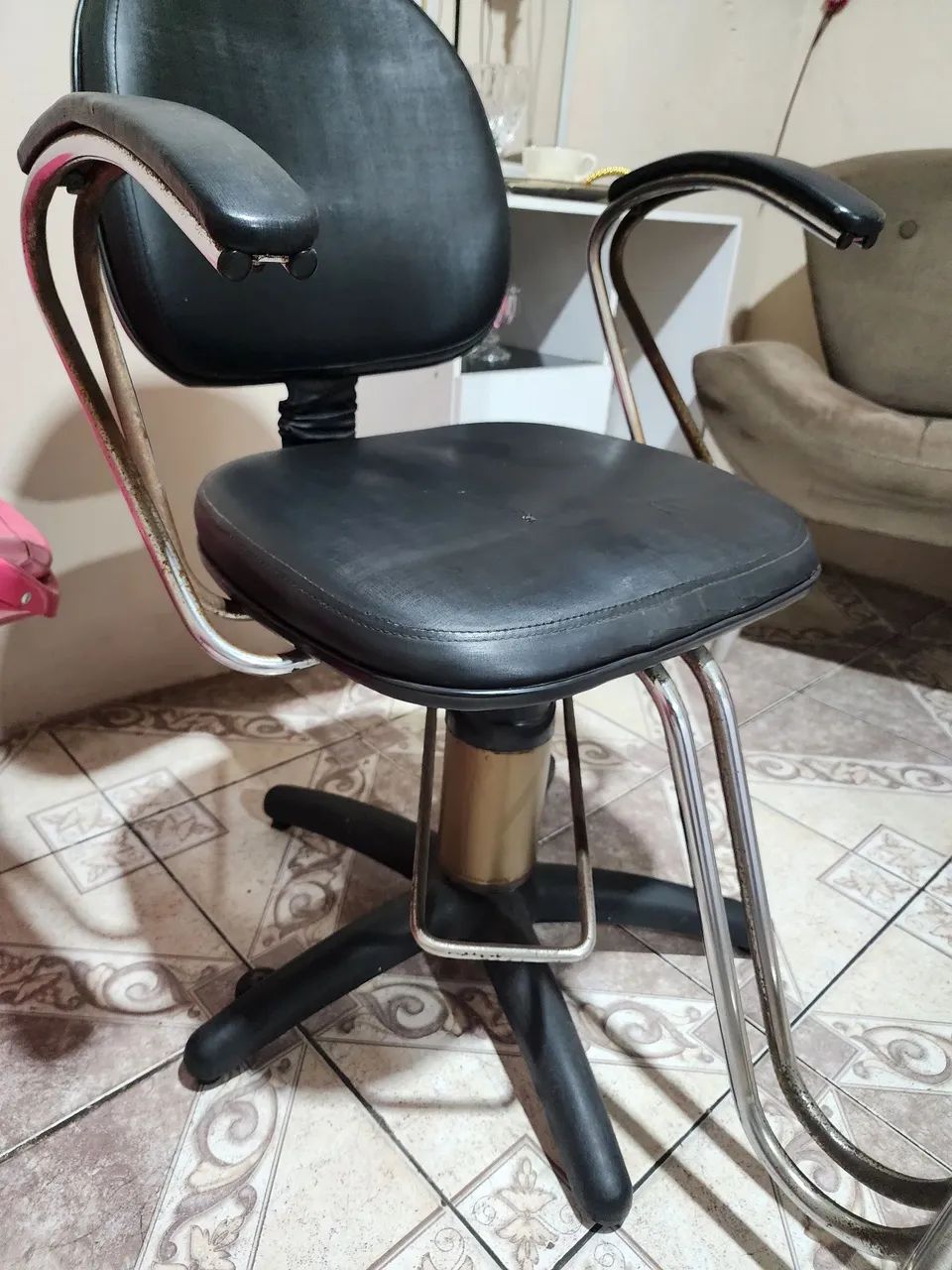 Cadeira para salão de beleza  - Foto 4