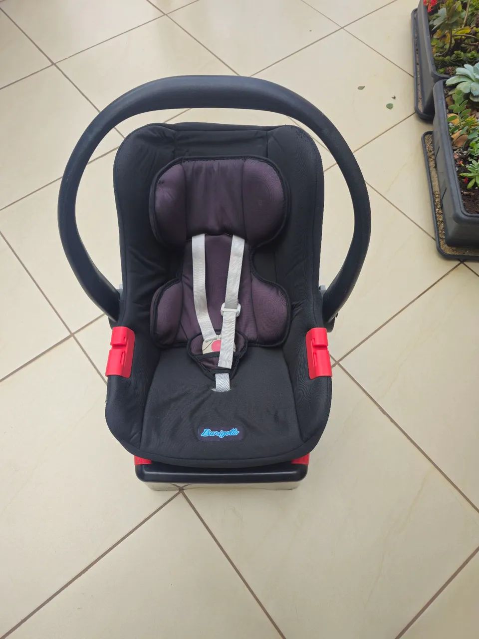 Bebe conforto com base da burigoto, conservado - Foto 3