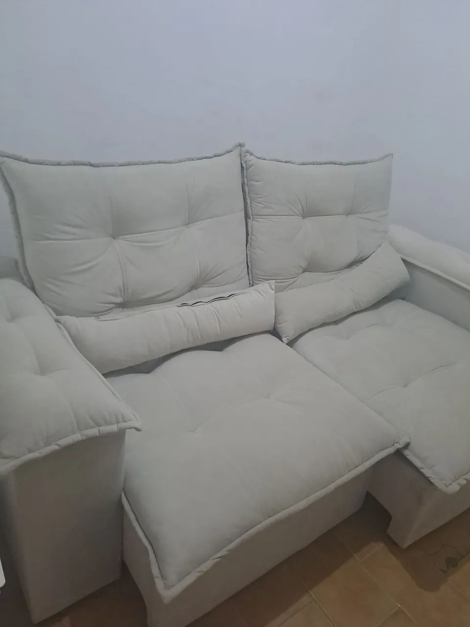 Sofá retrátil novo - Foto 3