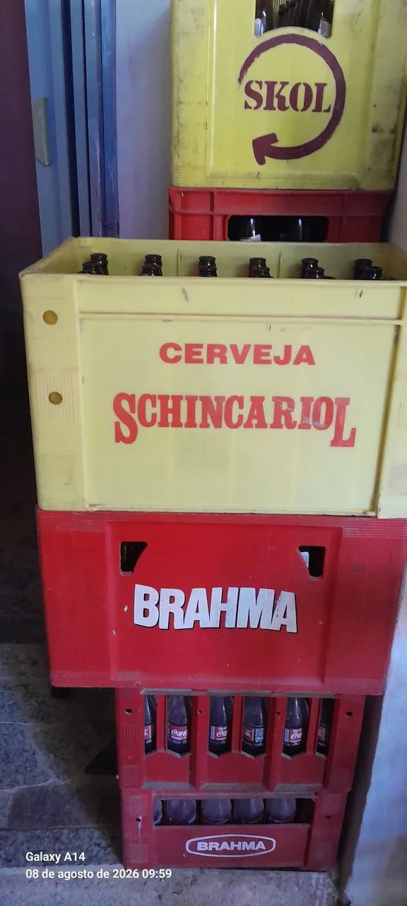 Garrafas de cerveja vazias