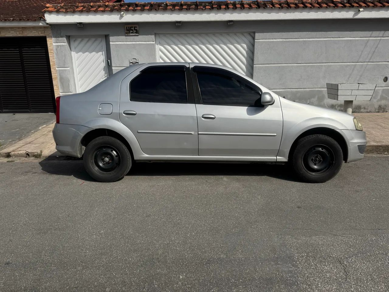 Renault Logan LOGAN Expres./Exp. UP Hi-Flex 1.0 16V 4p 2011