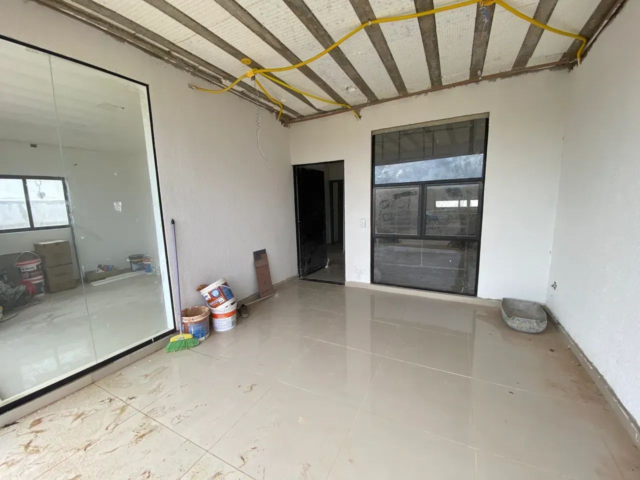 Vendo Casa em marechal com 3/4 sendo uma site nova , em condomínio fechado .