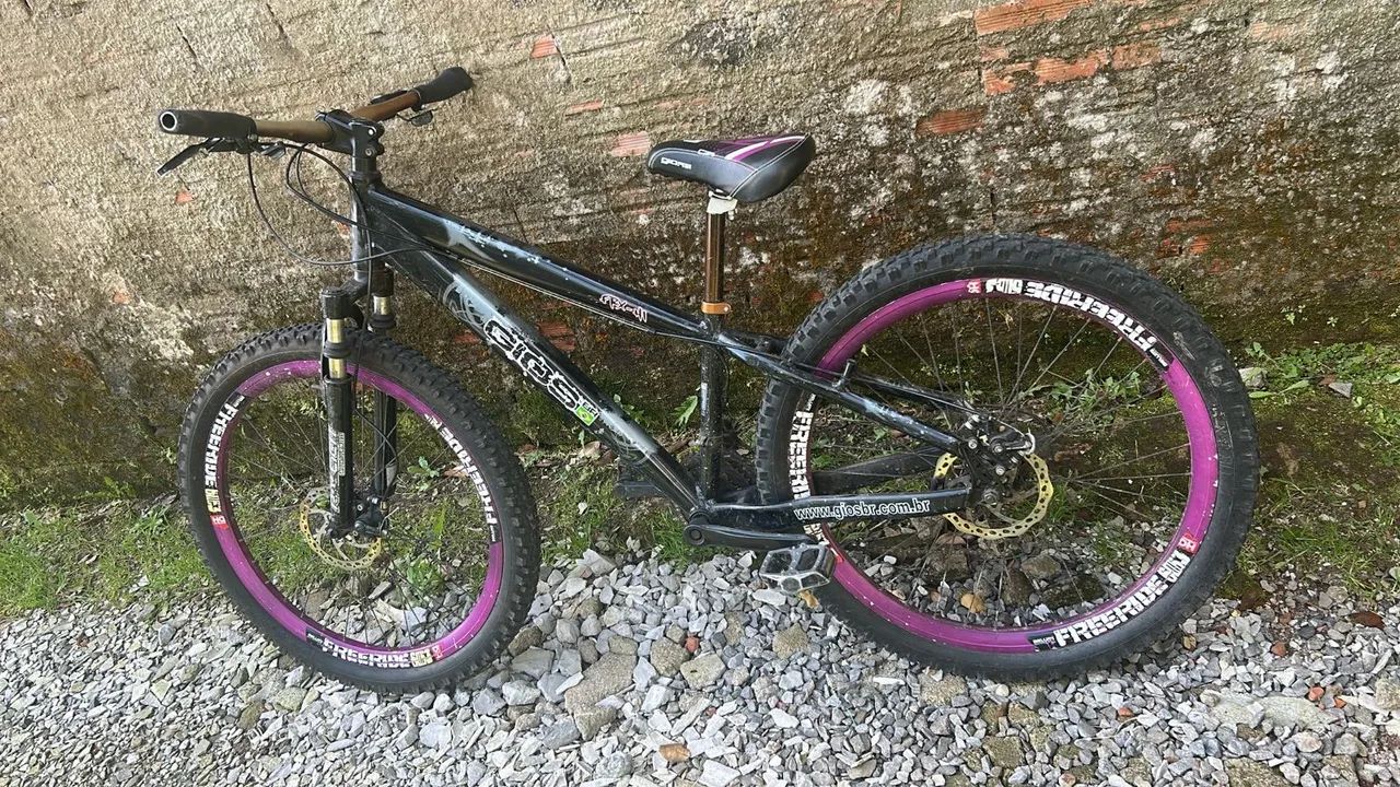Bicicleta gios em ótimo estado 