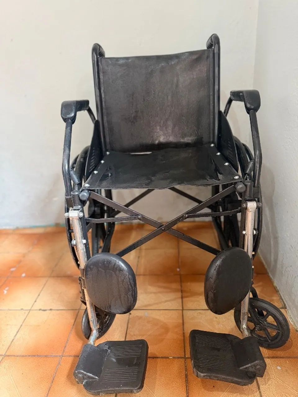Cadeira de rodas - Foto 2